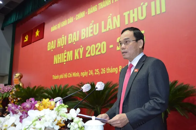 Phó Bí thư Thường trực Thành ủy Trần Lưu Quang phát biểu chỉ đạo đại hội