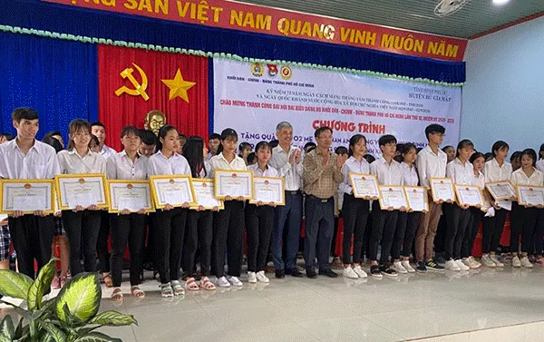3 đoàn thể Khối Dân-Chính-Đảng TPHCM thực hiện hoạt động an sinh xã hội tại tỉnh Bình Phước