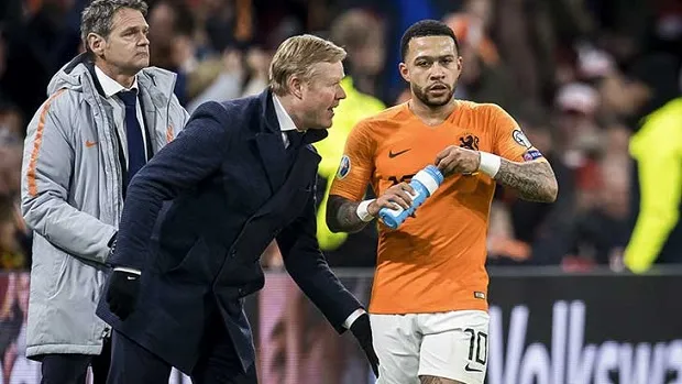 Barca sắp có chữ ký của Depay