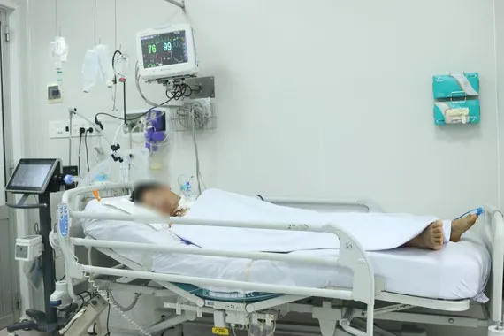 Vụ ngộ độc pate Minh Chay: 6 bệnh nhân nặng được dùng thuốc giải độc do WHO tài trợ