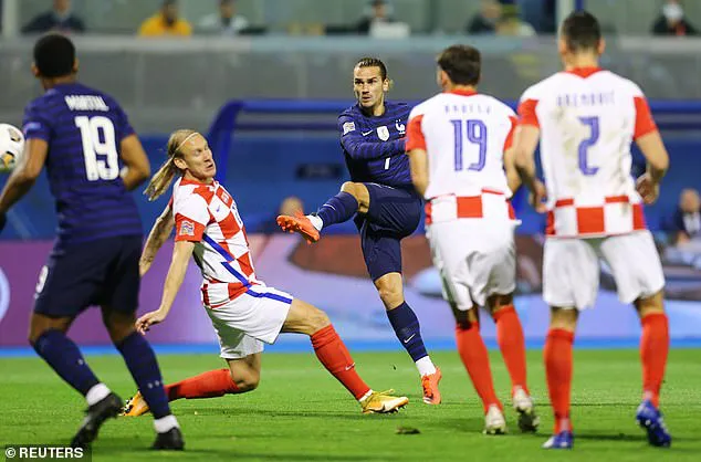 Kết quả UEFA Nations League 15/10: Italia mất ngôi đầu - ĐT Anh bất ngờ bại trận - Pháp nhọc nhằn hạ Croatia