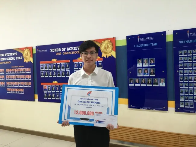 Nguyễn Chí Công, sinh viên chuyên ngành cơ điện tử - Chương trình Việt Pháp của Trường Đại học Bách Khoa TPHCM nhận hỗ trợ từ chương trình. 