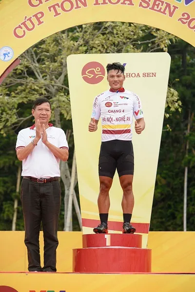 Trần Tuấn Kiệt, đua xe đạp VTV cúp Tôn hoa sen, ngày 27 tháng 10 năm 2020