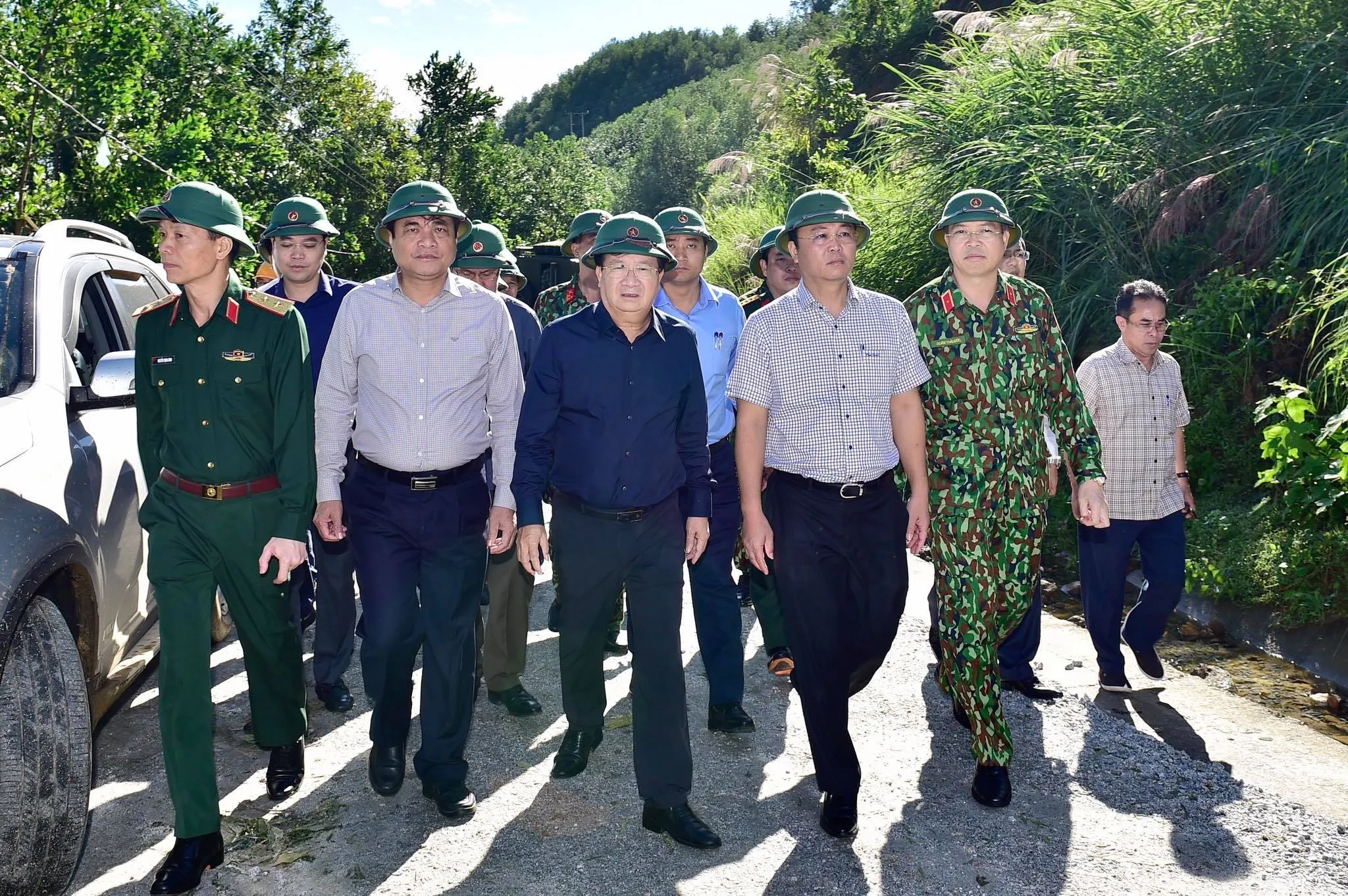 Phó Thủ tướng và đoàn công tác đang có mặt tại xã Trà Leng, huyện Bắc Trà My
