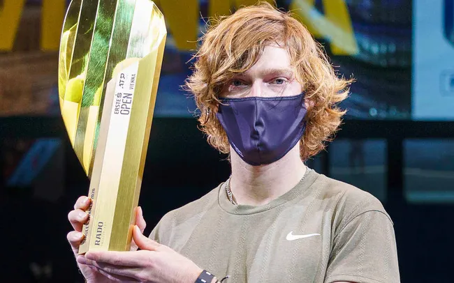 Vienna Open 2020: Đánh bại Lorenzo Sonego, Andrey Rublev lên ngôi vô địch