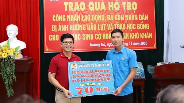  hỗ trợ người lao động, bão lũ, Thừa Thiên Huế, ngày 3 tháng 11 năm 2020