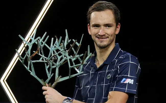 Paris Masters 2020: Đánh bại Alexander Zverev, Daniil Medvedev lên ngôi vô địch