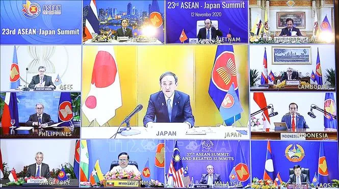 Thủ tướng Nhật Bản Suga Yoshihide phát biểu tại Hội nghị Cấp cao ASEAN - Nhật Bản lần thứ 23, chiều 12/11.