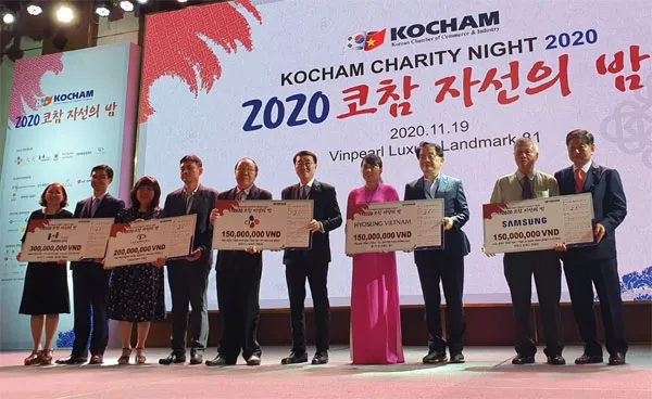 Gần 6 tỷ đồng được quyên góp cho các tổ chức xã hội Việt Nam từ Đêm từ thiện KOCHAM