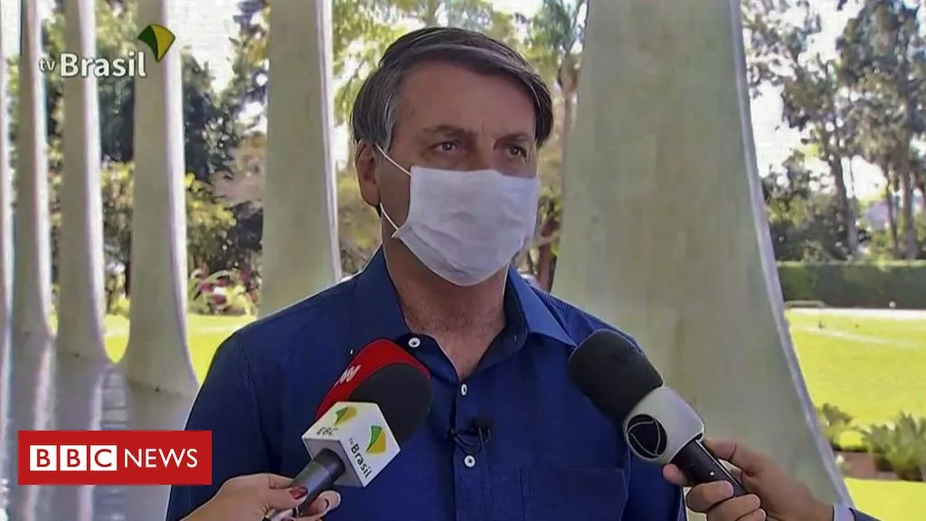 Tổng thống Brazil tuyên bố sẽ không tiêm vắc-xin Covid-19