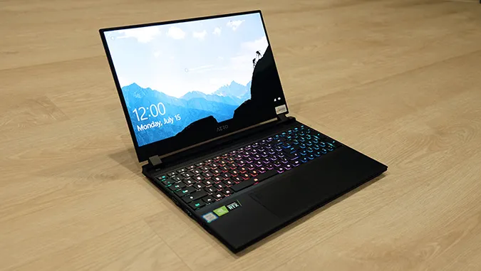 nhung-laptop-15-inch-tot-nhat-2020-de-lam-viec-va-choi-game-voh-5