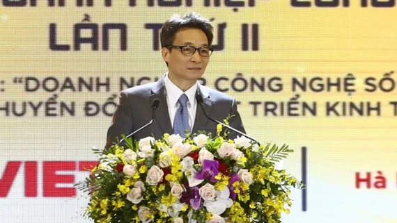 Phó Thủ tướng Vũ Đức Đam phát biểu tại Diễn đàn quốc gia về Phát triển doanh nghiệp công nghệ số Việt Nam 2020
