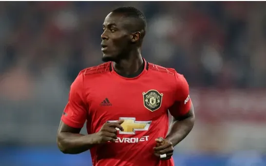 Bailly vắng mặt trước Man City