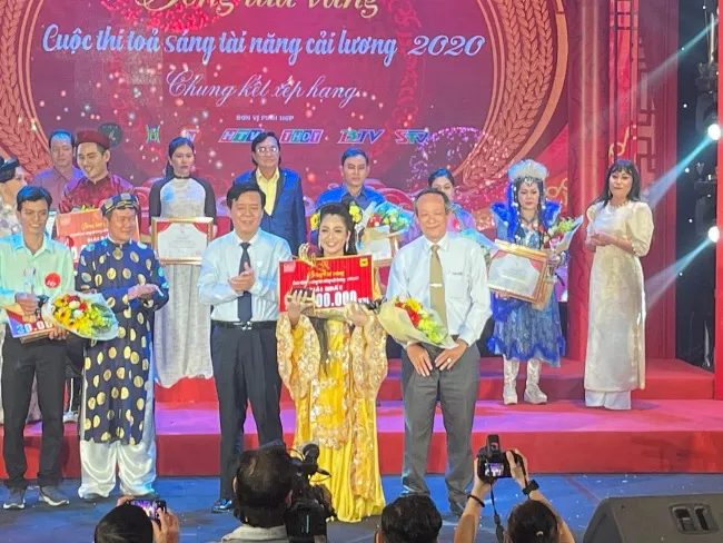 Nguyễn Thị Hàn Ni – Chủ nhân của ngôi vị quán quân Bông Lúa Vàng 2020. 