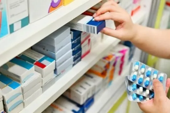 Cục Quản lý Dược vừa có công văn gửi các đơn vị liên quan về đảm bảo cung ứng thuốc phòng, chống dịch bệnh và nhu cầu sử dụng thuốc trong dịp tết nguyên đán Tân Sửu 2021.