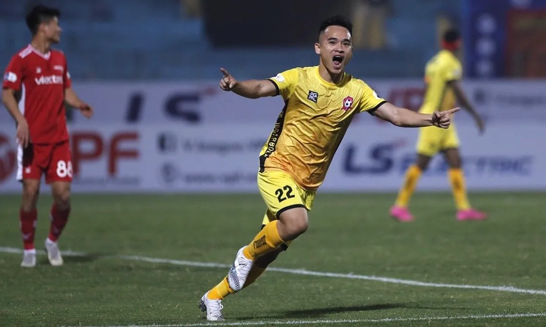 Kết quả V-League 2021: Hải Phòng đá bại nhà vô địch Viettel - SLNA chia điểm Bình Định - Bình Dương giành 3 điểm