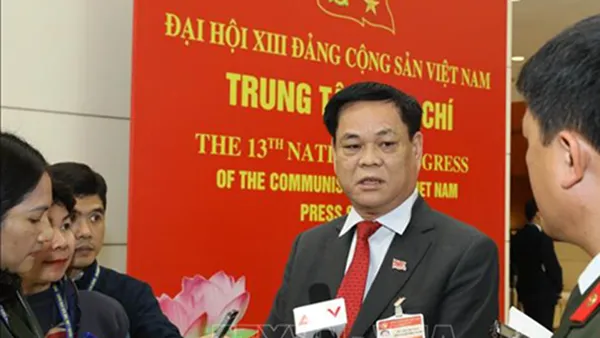 Huỳnh Tấn Việt