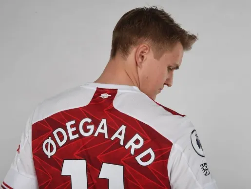Martin Odegaard chính thức tới Arsenal
