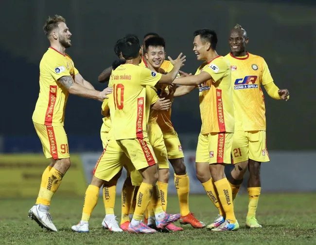 Vượt qua Nam Định, CLB Thanh Hóa thắng trận đầu tiên tại V-League 2021 7