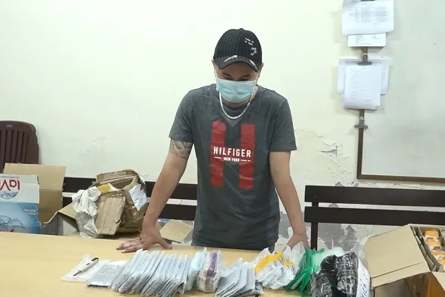 Công an TPHCM truy tìm đối tượng cướp giật tài sản ở quận Tân Bình