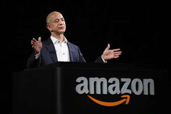 Tỷ phú Jeff Bezos từ chức CEO của công ty Amazon do ông sáng lập