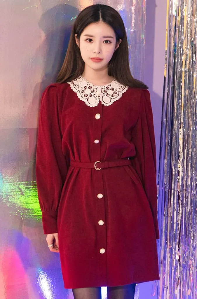 10 mẫu váy đỏ xinh sang hết ý và đáng sắm nhất dịp Tết này 41