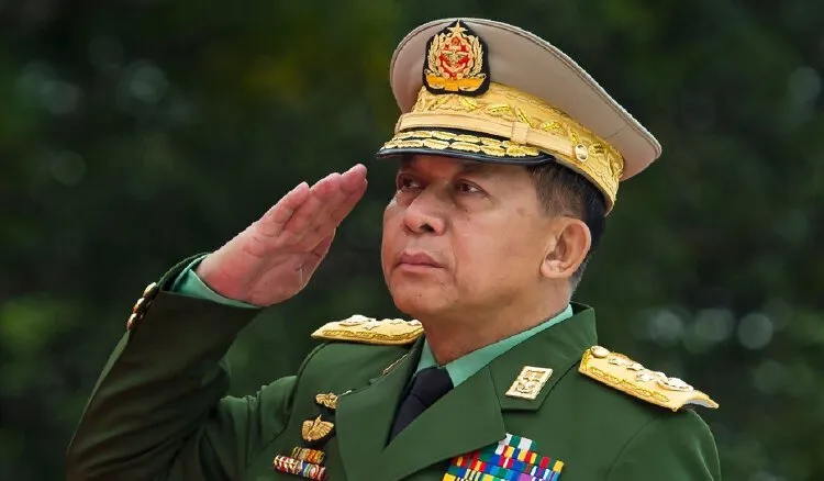 Thống tướng Min Aung Hlaing, người đứng đầu quân đội Myanmar. (Ảnh: AFP)