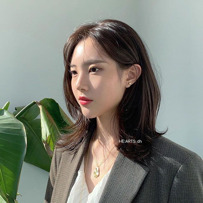 Cách chọn tóc tỉa layer theo khuôn mặt giúp nhan sắc ‘sang trang’ xuất sắc 25