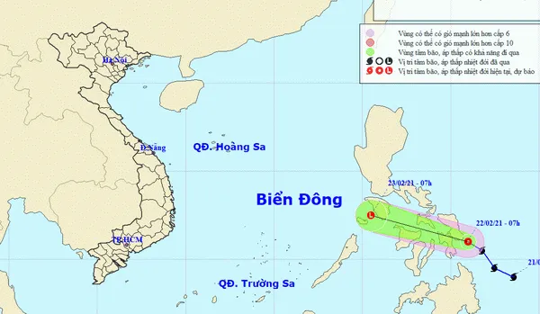 Áp thấp nhiệt đới suy yếu từ bão Dujuan có hướng di chuyển vào Biển Đông 1