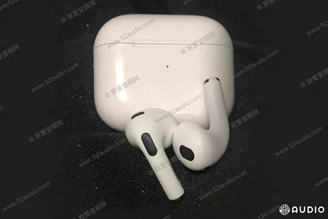 airpods-3-he-lo-thiet-ke-se-ra-mat-vao-thang-3-toi-voh-1