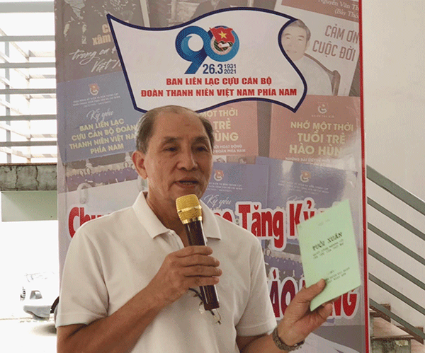 hon-15-ky-vat-duoc-trao-tang-tai-chuong-trinh-mot-thoi-tuoi-tre-hao-hung-voh.com.vn-anh1