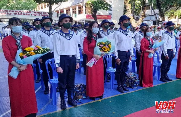 Bí thư Thành ủy thành phố Nguyễn Văn Nên dự lễ giao nhận quân năm 2021 tại Quận 5 1