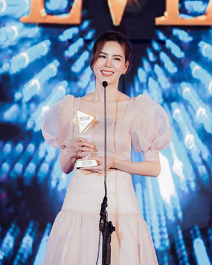Bella Ranee và dàn sao dành chiến thắng tại Fever Awards 2020 Thái Lan 4