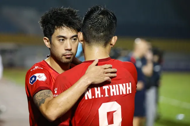 Lee Nguyễn buồn bã khi tịt ngòi trận thứ hai liên tiếp tại V-League 11