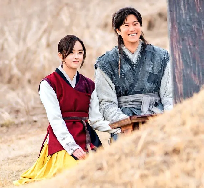 Sau scandal của Ji Soo, Na In Woo đã cứu bộ phim Sông Đón Trăng Lên thế nào? 7