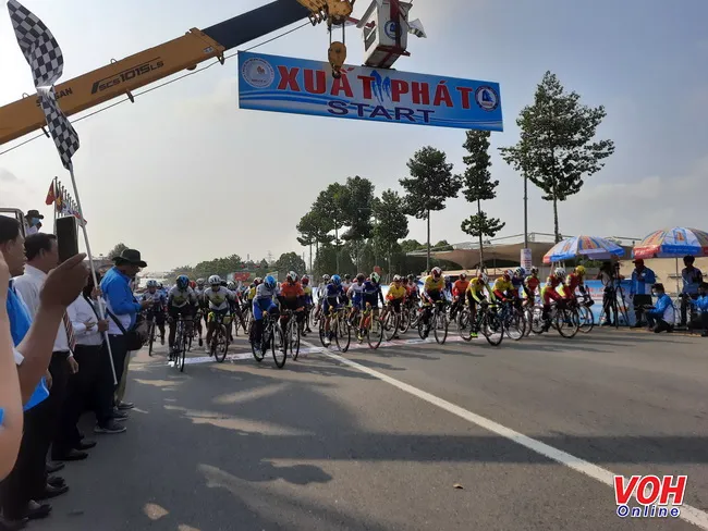 Khai mạc Giải xe đạp nữ Bình Dương – Cúp Biwase lần thứ XI
