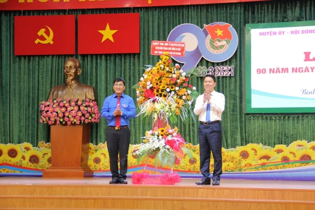 Huyện Bình Chánh long trọng tổ chức Lễ kỷ niệm 90 năm Ngày thành lập Đoàn TNCS Hồ Chí Minh 1