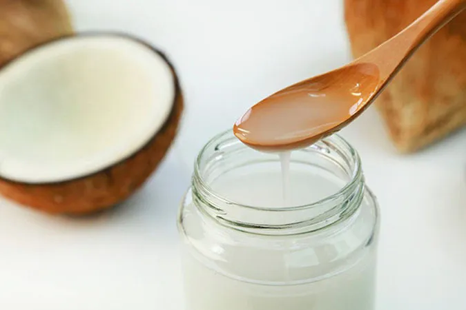 Bạn có chắc mình đã dưỡng da bằng dầu dừa đúng cách? 2