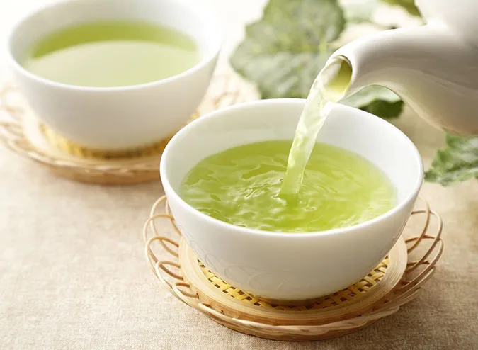 Uống trà xanh giảm cân: bí quyết sở hữu body thon thả ‘vạn người mê’ 2