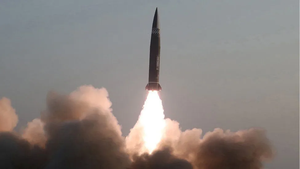 Triều Tiên xác nhận đã phóng thử ‘tên lửa dẫn đường chiến thuật mới’