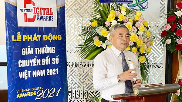 Ts Nguyễn Mịn Hồng- chủ tịch Hội truyền thông số Việt Nam!