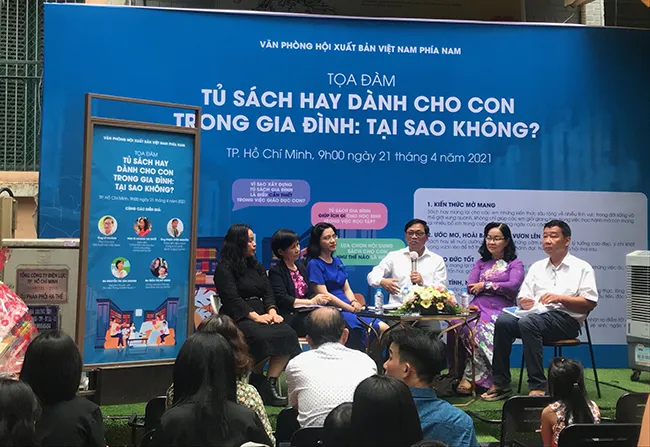 Tủ sách dành cho con - cần thiết cho mỗi gia đình