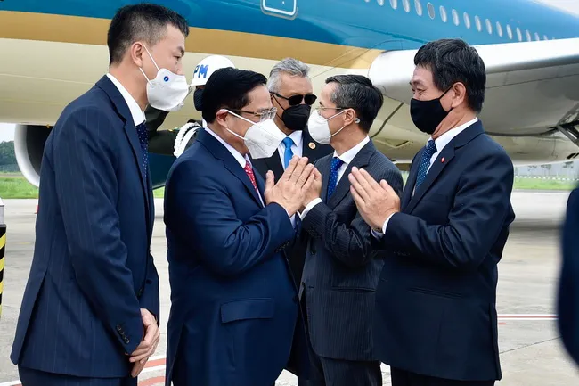 Thủ tướng Phạm Minh Chính tới Indonesia, bắt đầu chuyến công tác nước ngoài đầu tiên 1