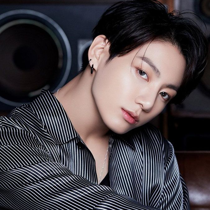 Efek Jungkook BTS, Setelan Louis Vuitton Habis Terjual di 22 Negara -  Lifestyle