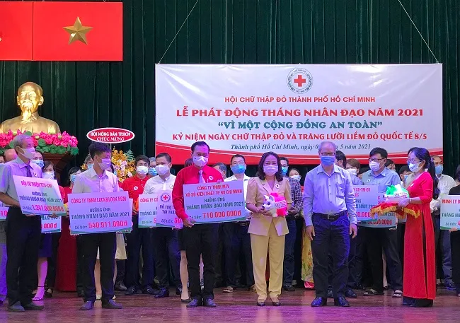 Hội Chữ thập đỏ Thành phố Hồ Chí Minh tổ chức lễ phát động thực hiện “Tháng Nhân đạo” năm 2021 2