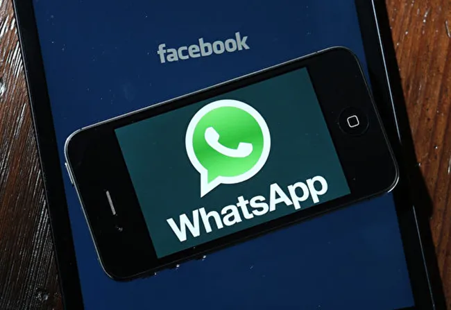 Ứng dụng WhatsApp bắt buộc người dùng cho phép chia sẻ thông tin của họ với công ty mẹ Facebook 