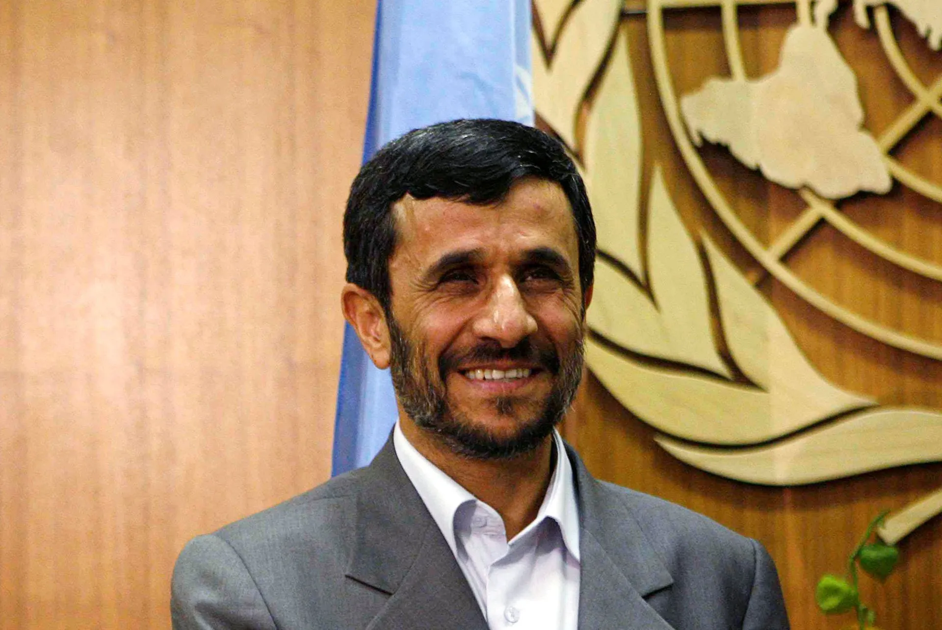 Iran: Cựu Tổng thống Mahmoud Ahmadinejad tái tranh cử