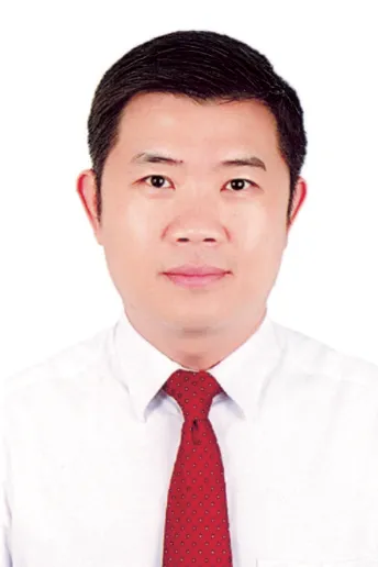 Ông NGUYỄN THANH HIỆP  - Phó Hiệu trưởng phụ trách quản lý, điều hành Trường Đại học Y khoa Phạm Ngọc Thạch  - Phó Giáo sư Y học, Tiến sĩ Y khoa