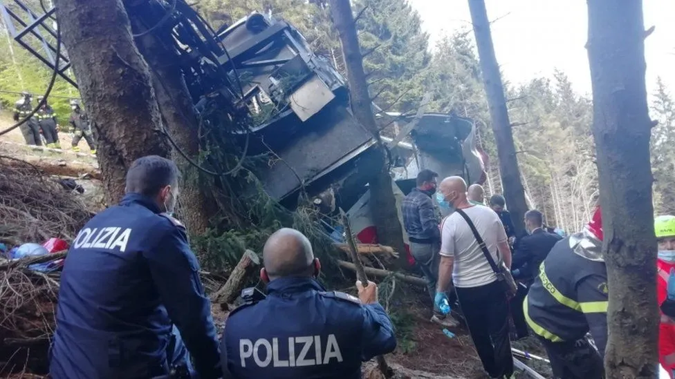 Tai nạn cáp treo nghiêm trọng ở Italy, 14 người thiệt mạng
