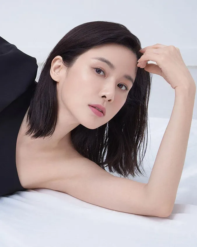 Lee Bo Young profile: Biết từ a-z về 'chị đại' trong làng giải trí Hàn 15